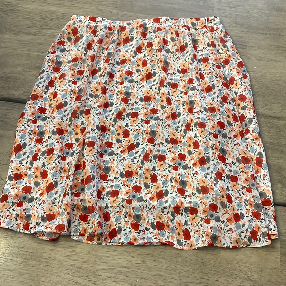 Space 46 Boutique Skirts Floral Kneelength Skirt Poshmark